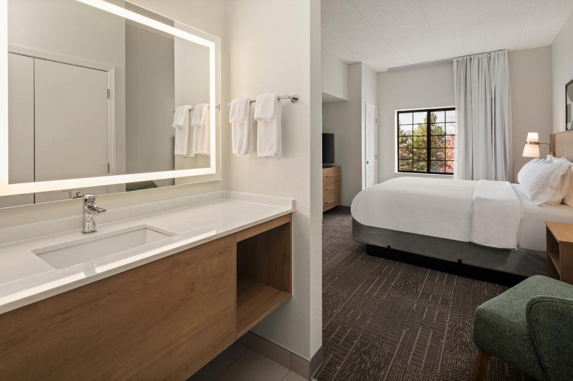 Staybridge Suites Minneapolis-Maple Grove By Ihg Екстер'єр фото
