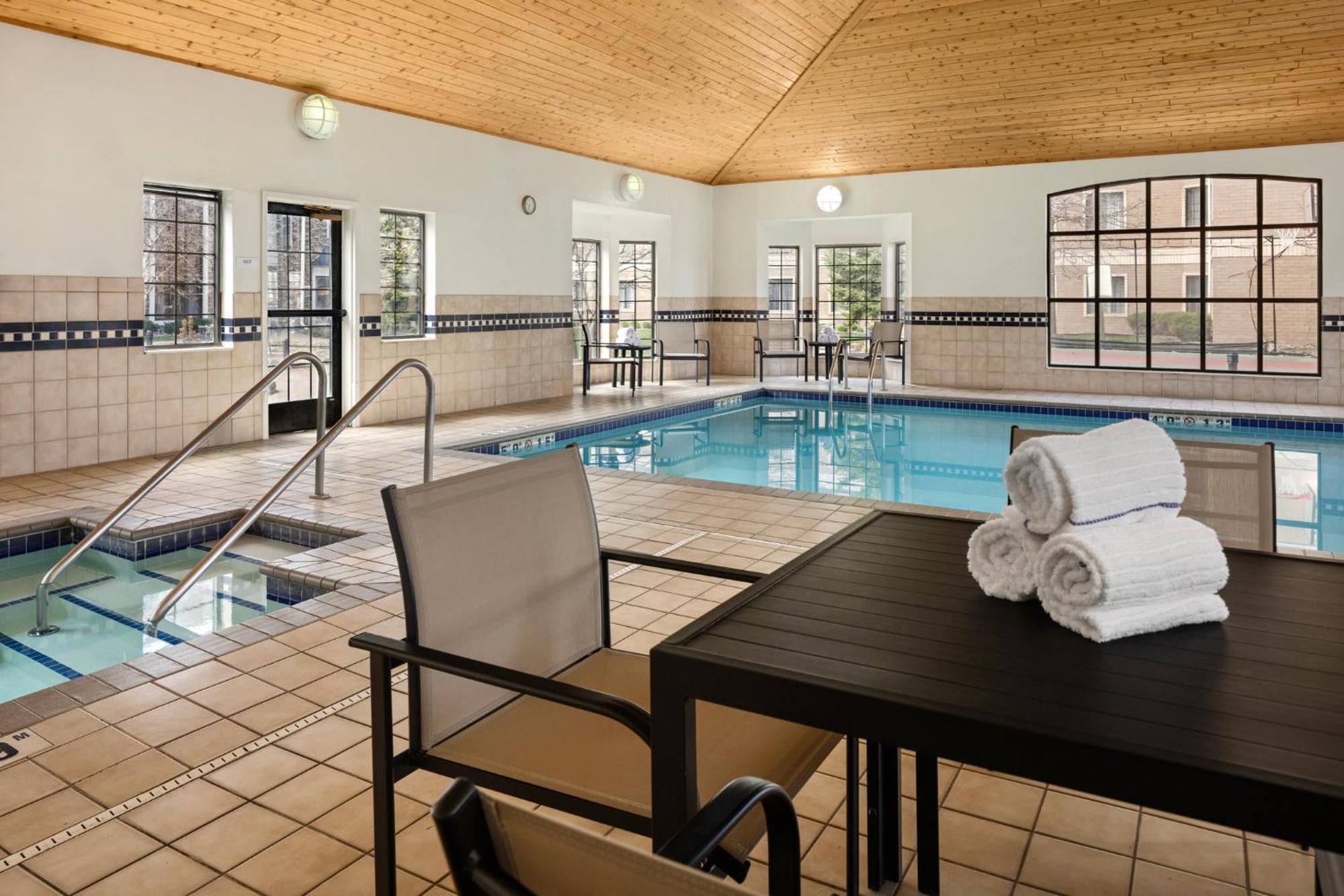 Staybridge Suites Minneapolis-Maple Grove By Ihg Екстер'єр фото